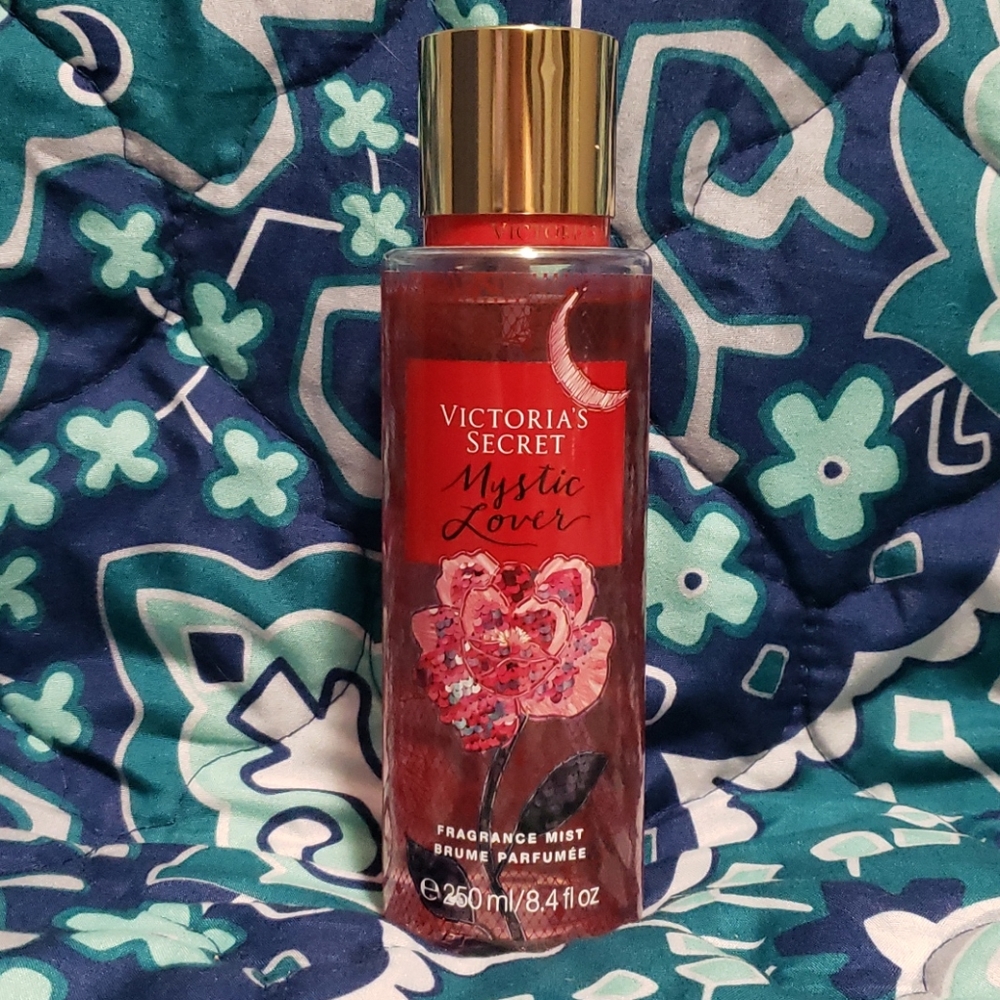 Limited editionVictoria's Secret Mystic Lover mist